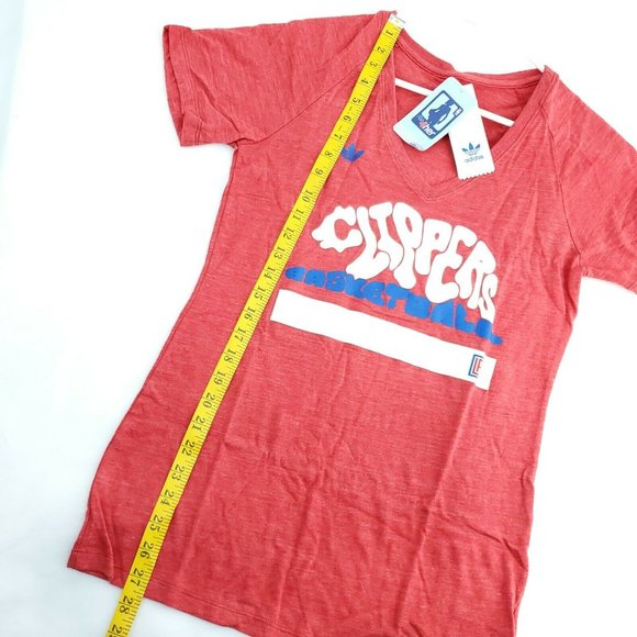 Adidas Womens Red Short Sleeve V Neck Clipper Basketball Pullover T Shirt Size M - Picture 10 of 13